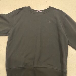 Men’s black champion crew neck